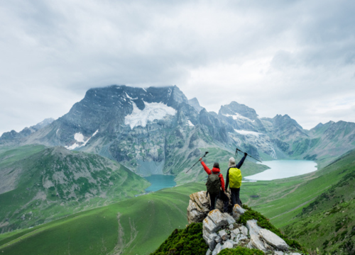 13 Things You Must Have Easily Accessible While Trekking